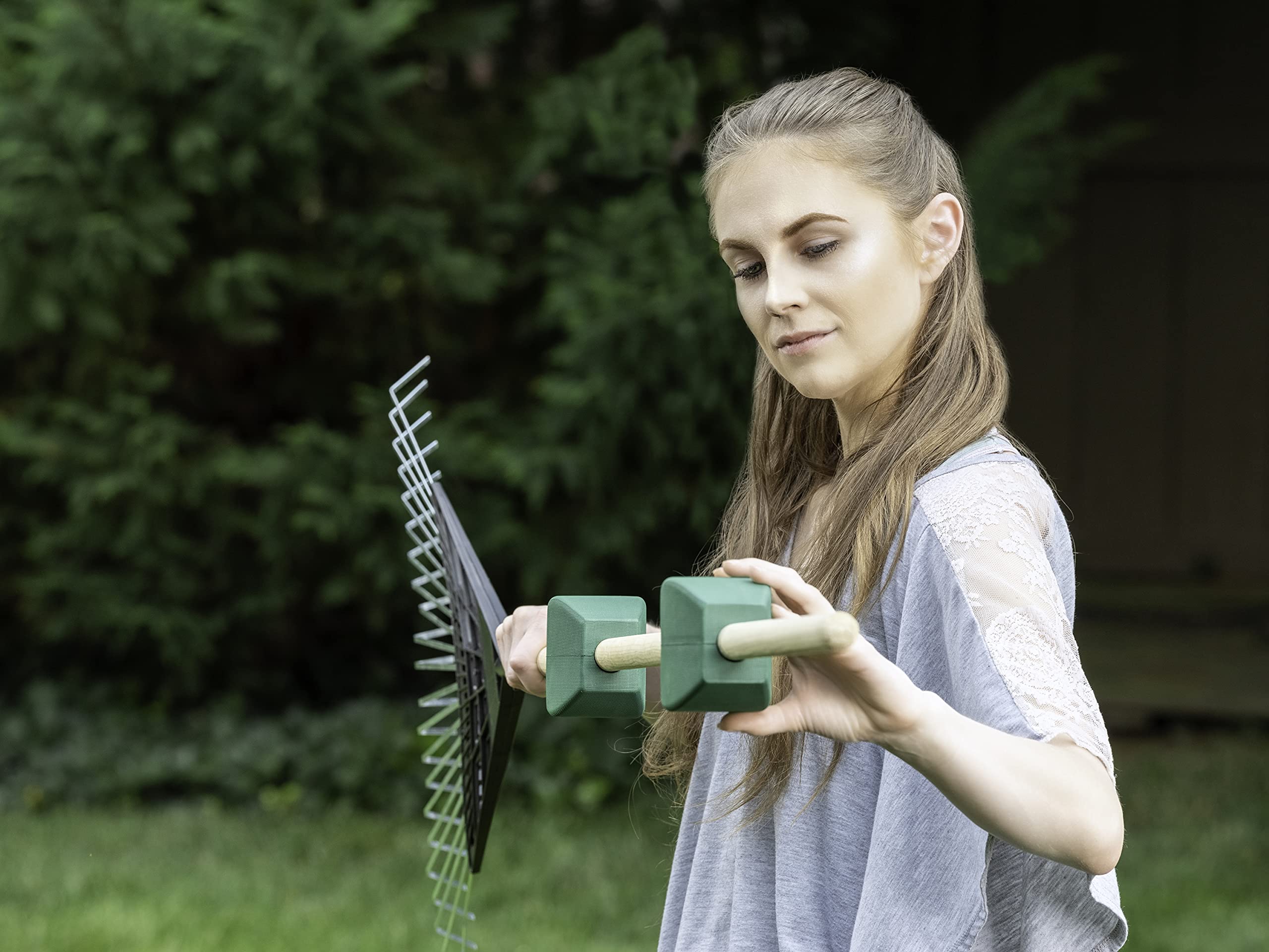 Jokari Garden Knee Pads Let Your Gardener Kneel as Comfortably as a Gardening Mat. Kneeling Foam Pad that is Softer and Easier to Move than A Yard Work Stool and Slides Over Your Preferred Yard Tool - Image 3