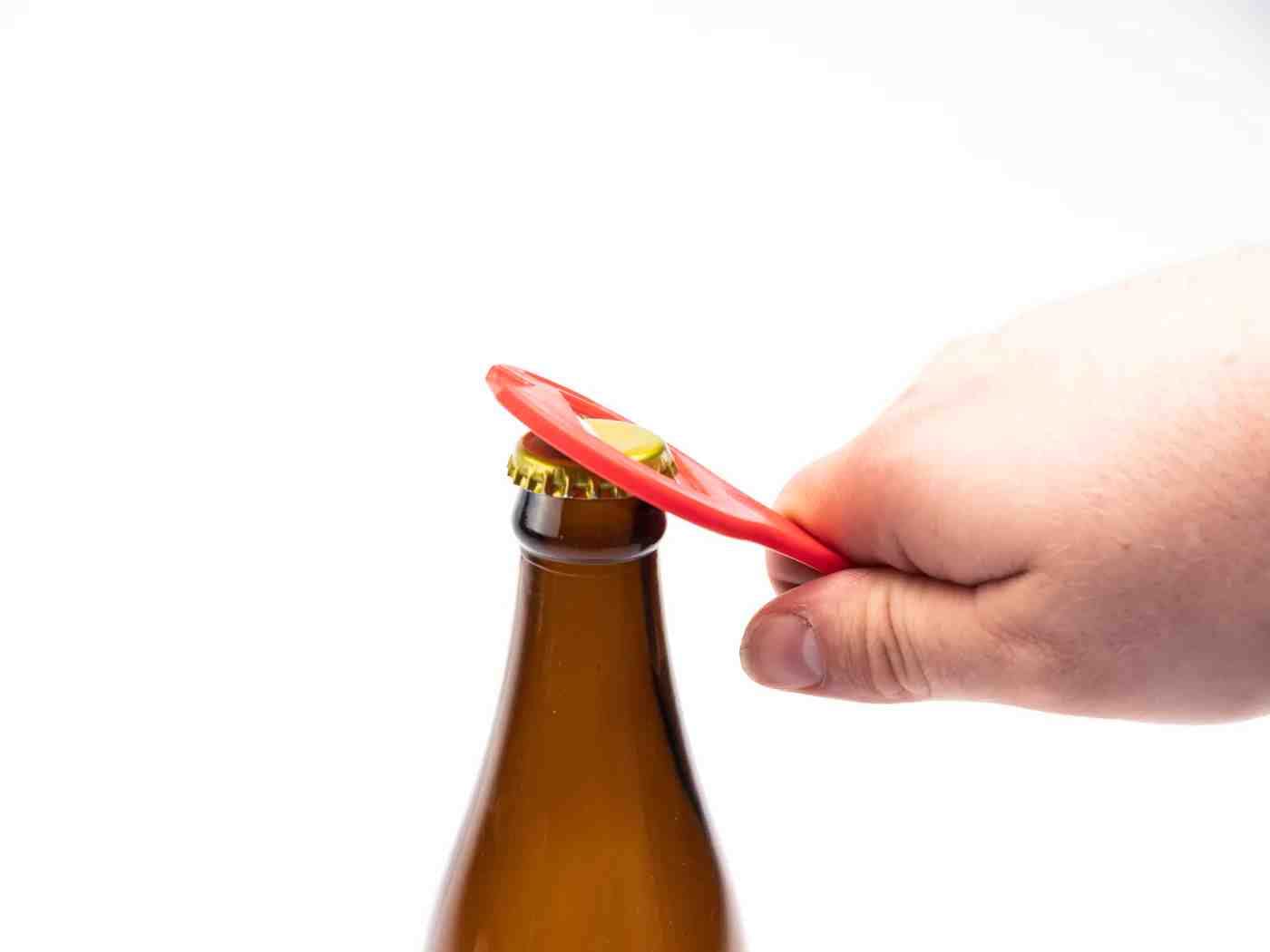 Jokari Universal Easy Open Multi Tool Pry Accessory for Drinks, Paint Cans, Household Fixtures and More. Durable Plastic Gadget Wedges, Pries and Opens Stuck Home Air Filter Covers, Lids or Latches - Image 5